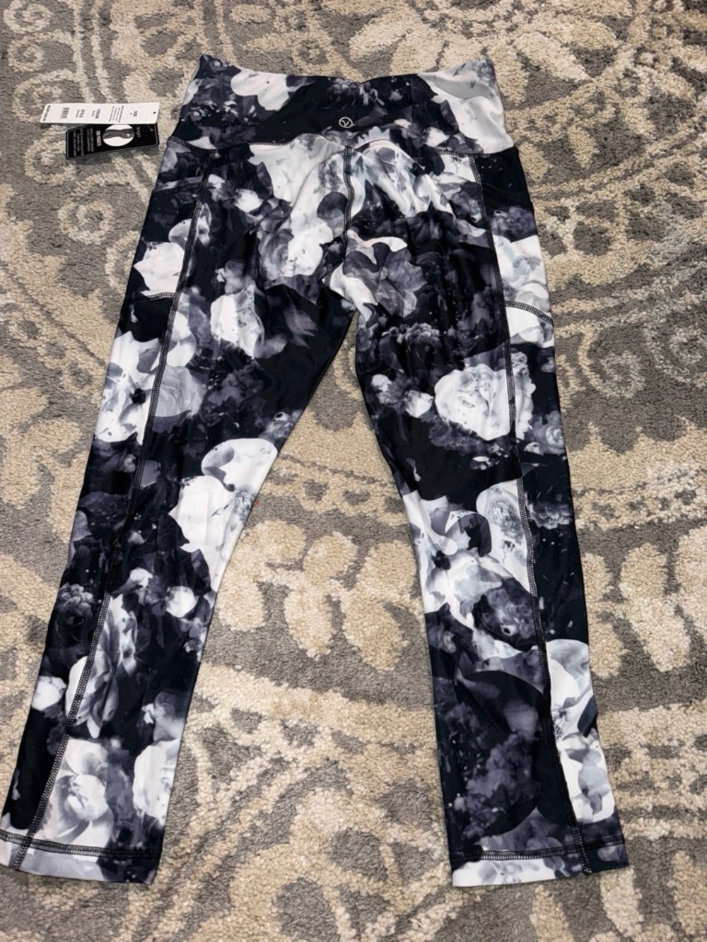 VOGO Athletica Black and White Floral Performance Leggings - Picture 4 of 4